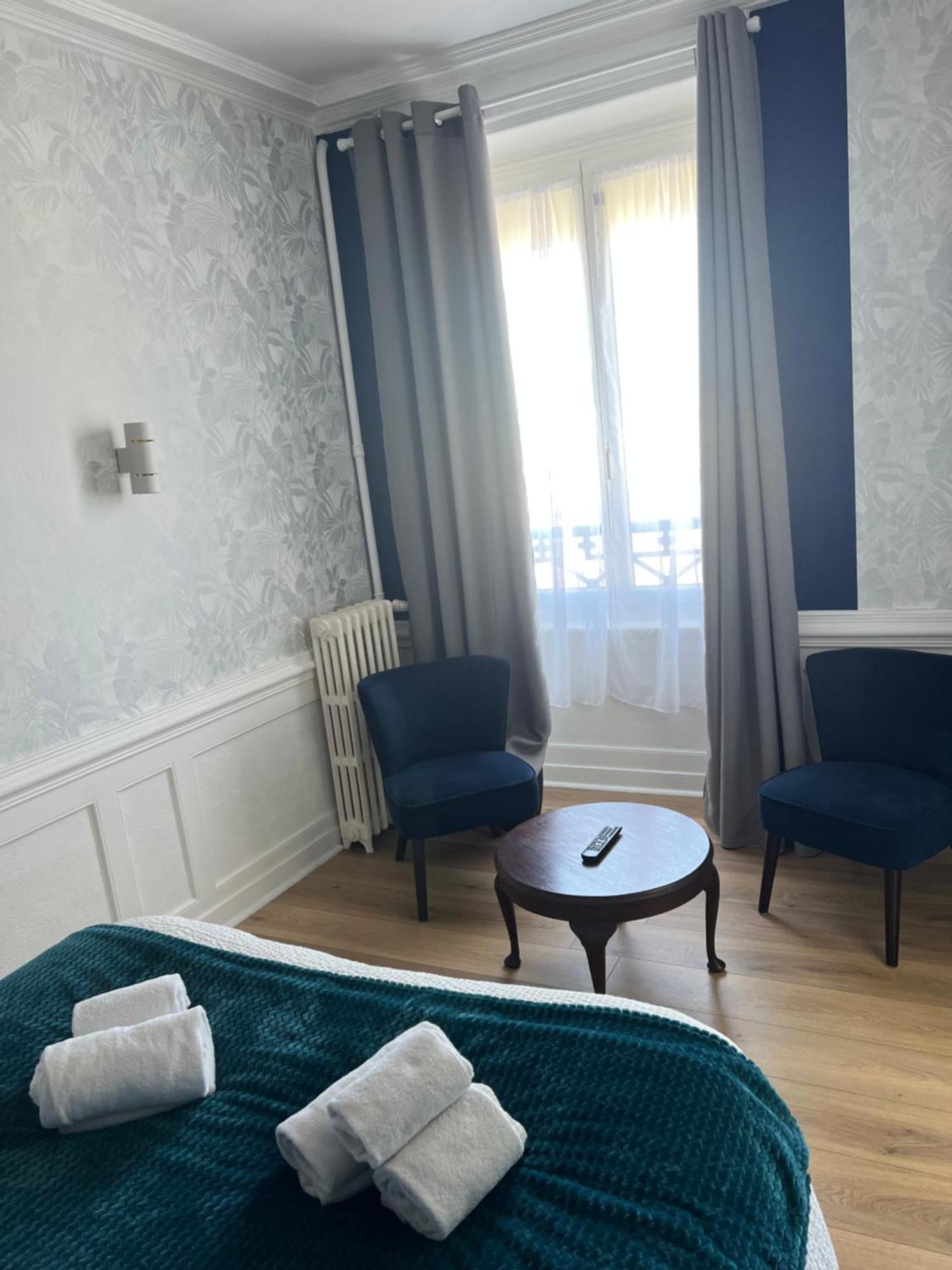 De La Gare Hotel Cherbourg-en-Cotentin