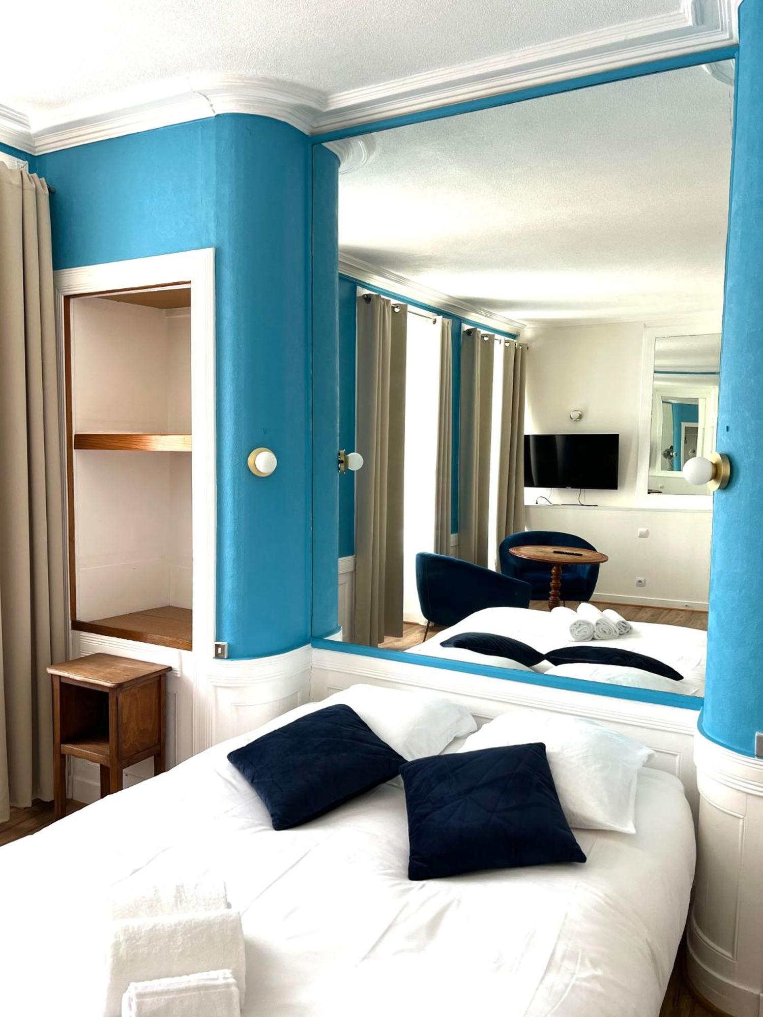 De La Gare Hotel