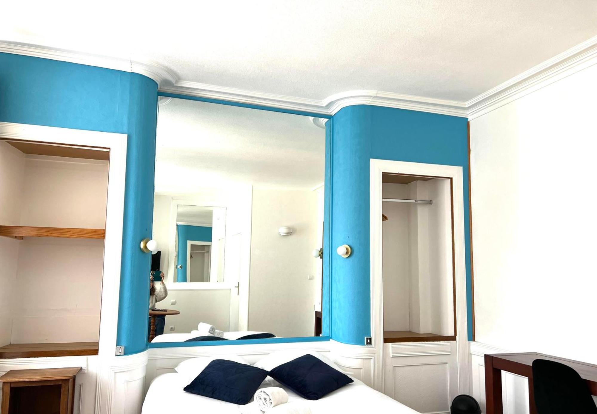 De La Gare Hotel