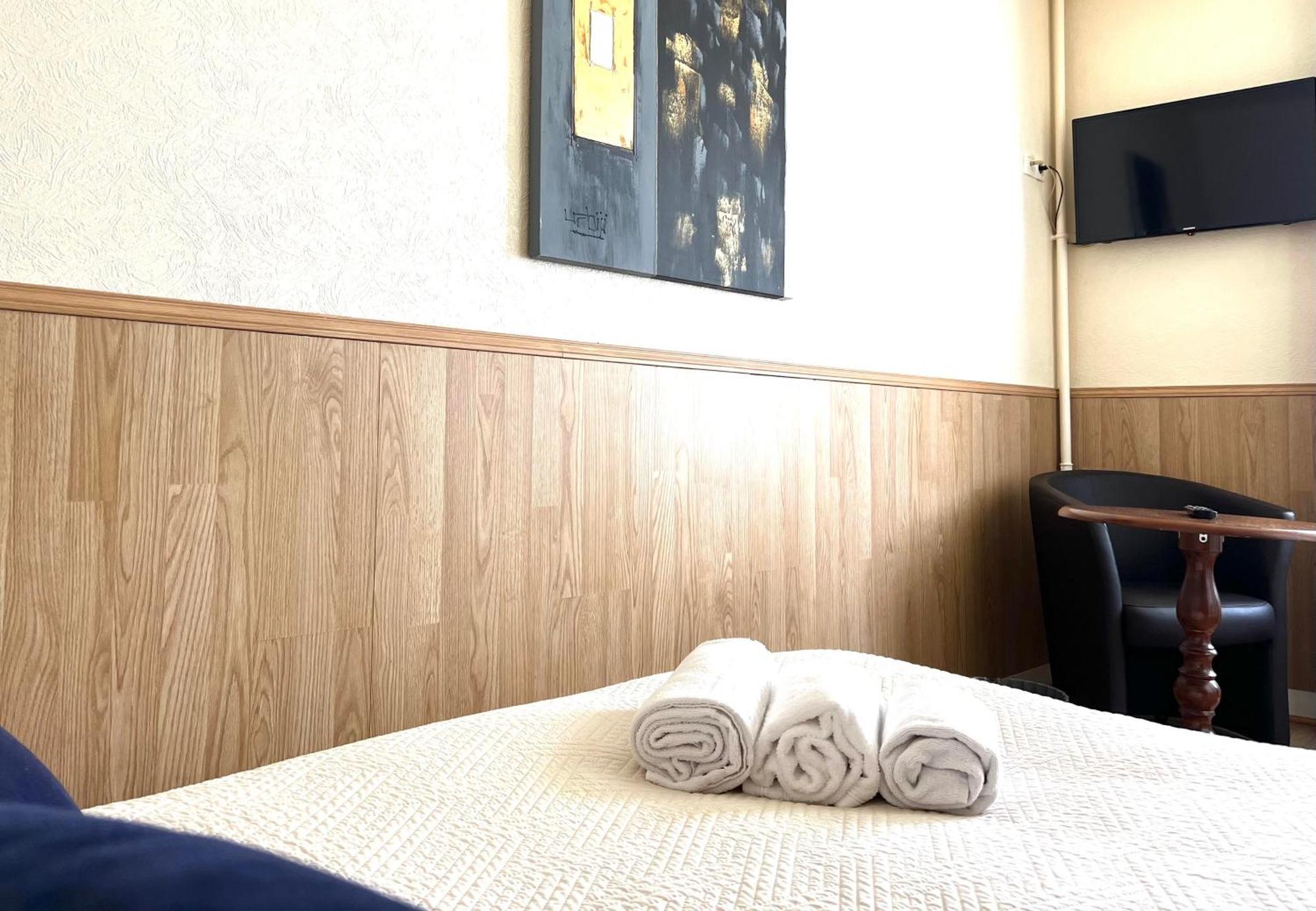 De La Gare Hotel Cherbourg-en-Cotentin