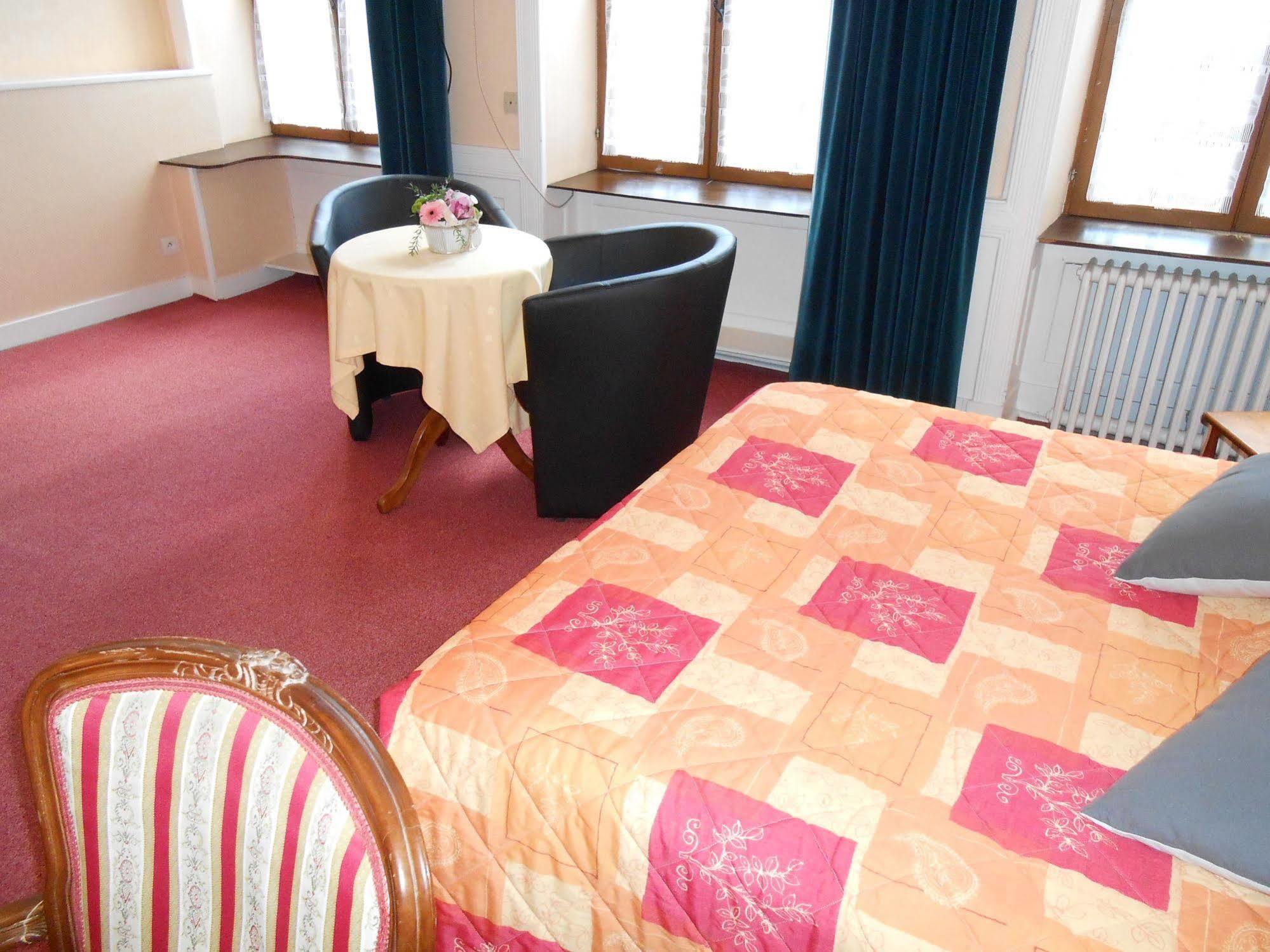 De La Gare Hotel Cherbourg-en-Cotentin